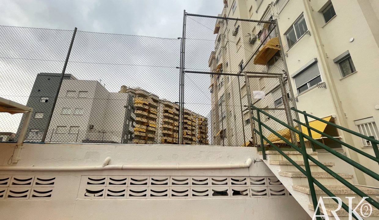 25_4058 0002