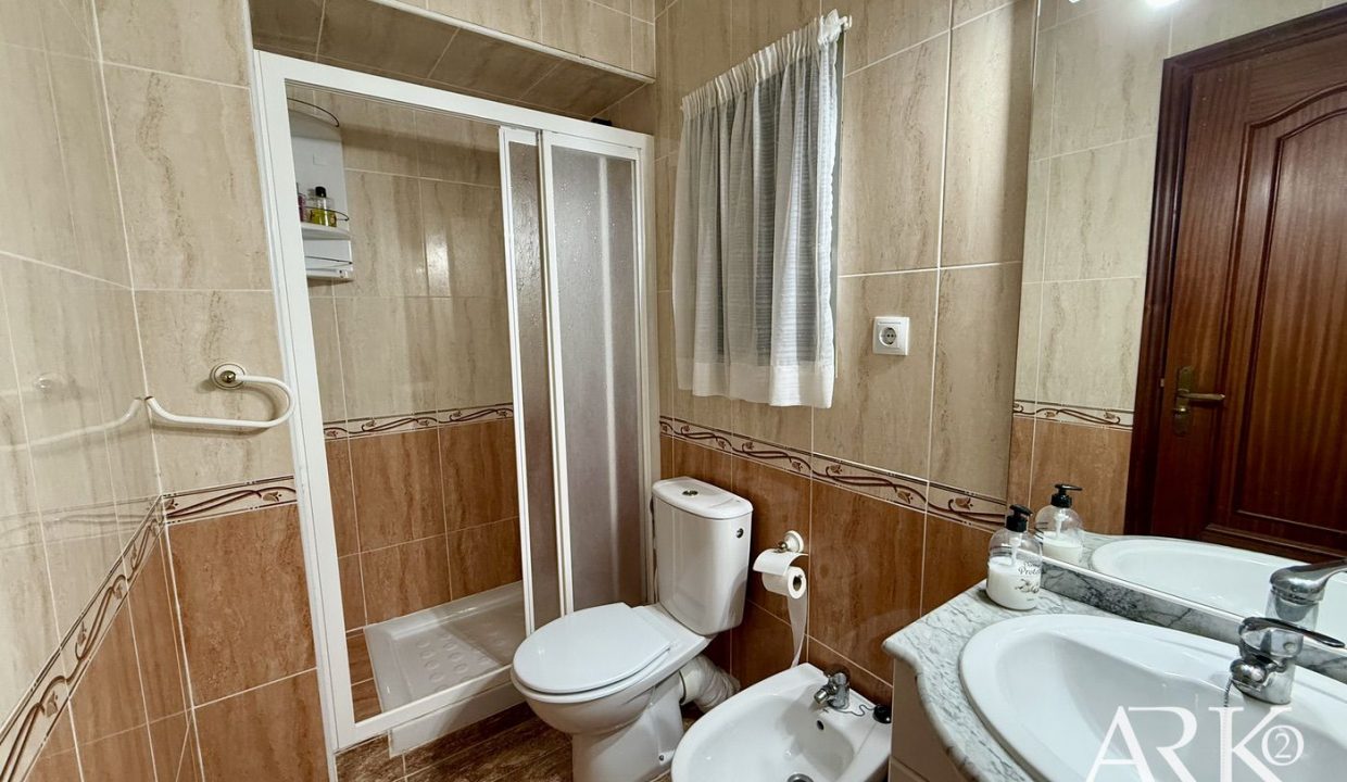 BAÑO C