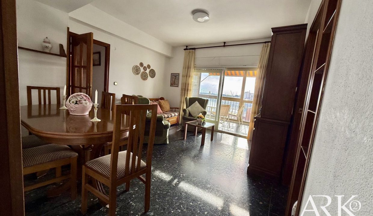 SALON COMEDOR A