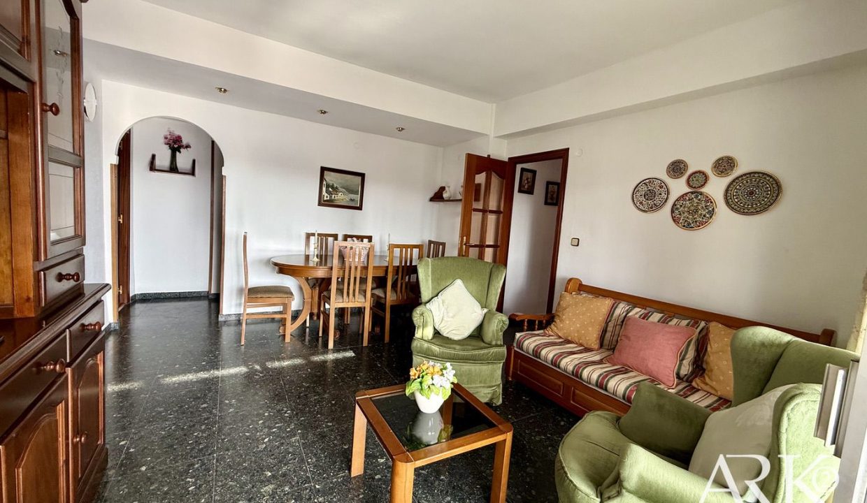 SALON COMEDOR C